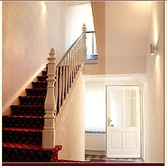 珀斯图本餐厅酒店 酒店 本斯海姆