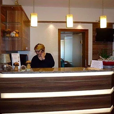 Hotel- Restaurant Poststuben 호텔 벤스하임